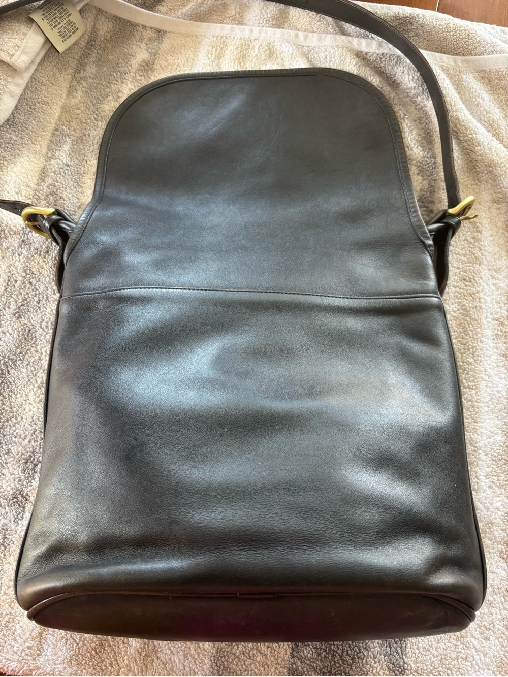 Authentic Vintage 1995 Coach Whitney Navy Blue Leather Shoulder Bag USA w Brass - Picture 10 of 16